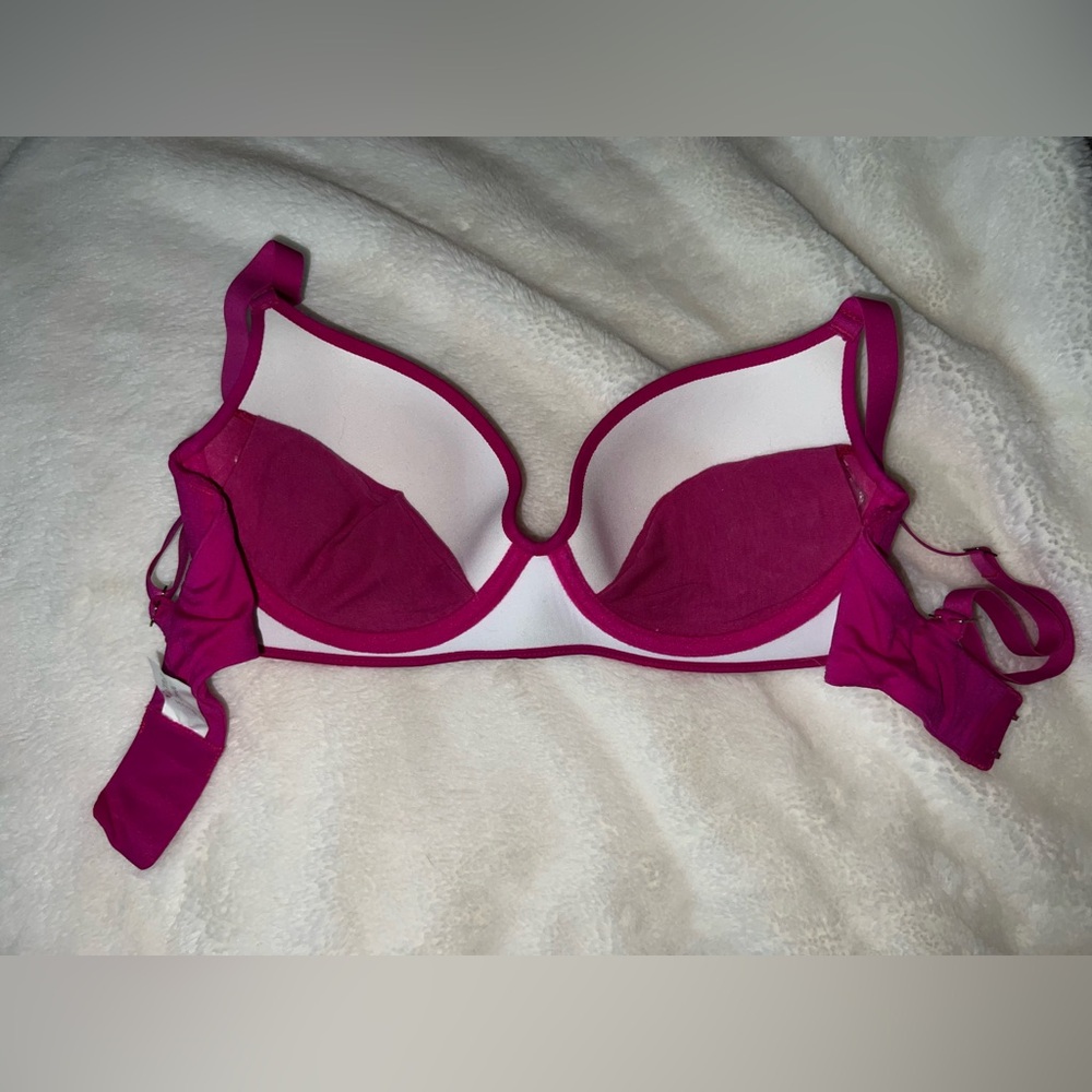 Huit T Shirt Bra 30D - Picture 10 of 11